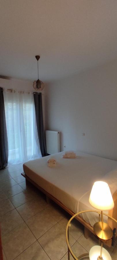 Διαμέρισμα Ιδανικό Για Εξορμήσεις Apartamento Eleousa Exterior foto