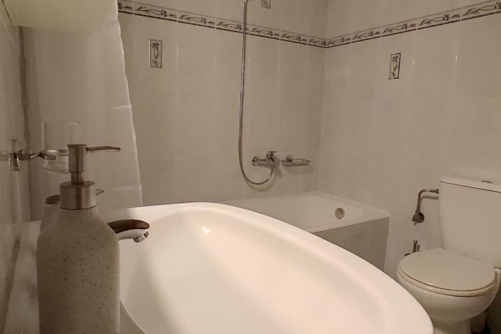 Διαμέρισμα Ιδανικό Για Εξορμήσεις Apartamento Eleousa Exterior foto